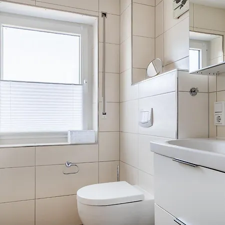 Ruhehafen Mit Garten, Ueberdachter Terasse, Hund Willkommen! Holiday home